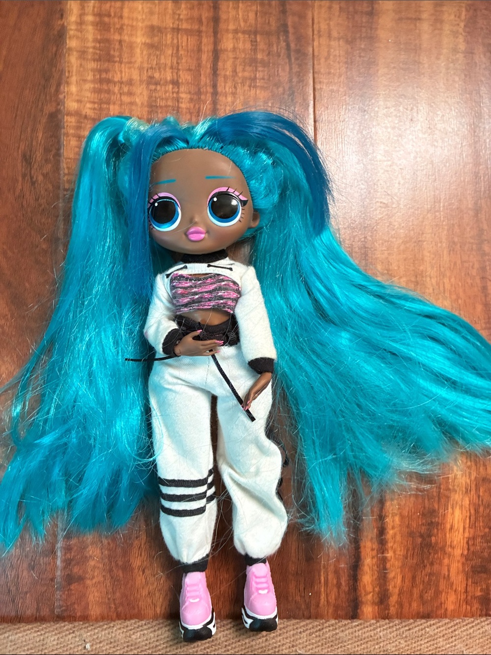 LOL Surprise! OMG Series 3 Chillax Fashion Doll with accessories